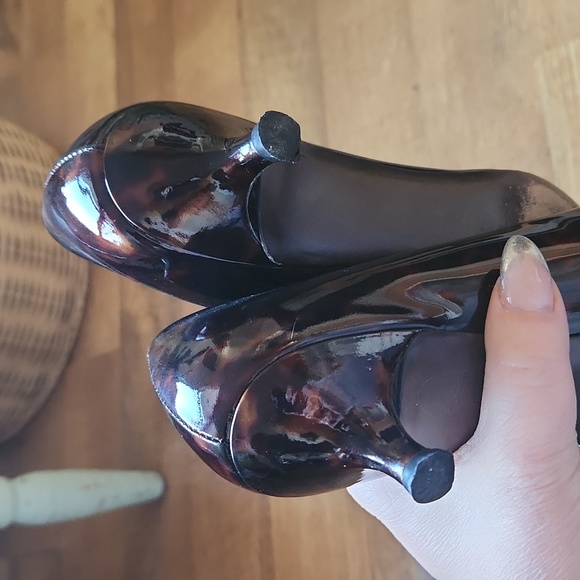 Stuart Weitzman Sonata tortoise shell kitten heels size 6.5 - Picture 7 of 12
